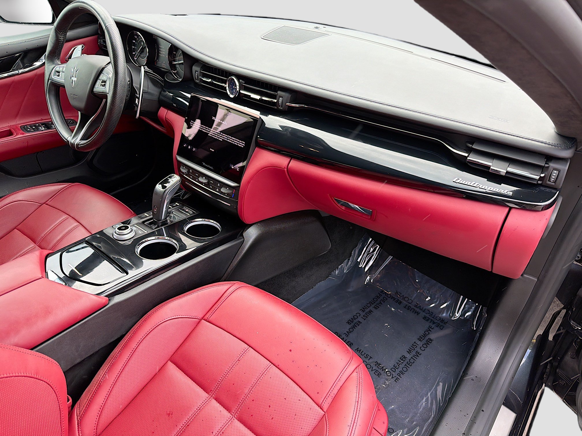 Used 2023 Nero Ribelle Mica Maserati Modena image 13