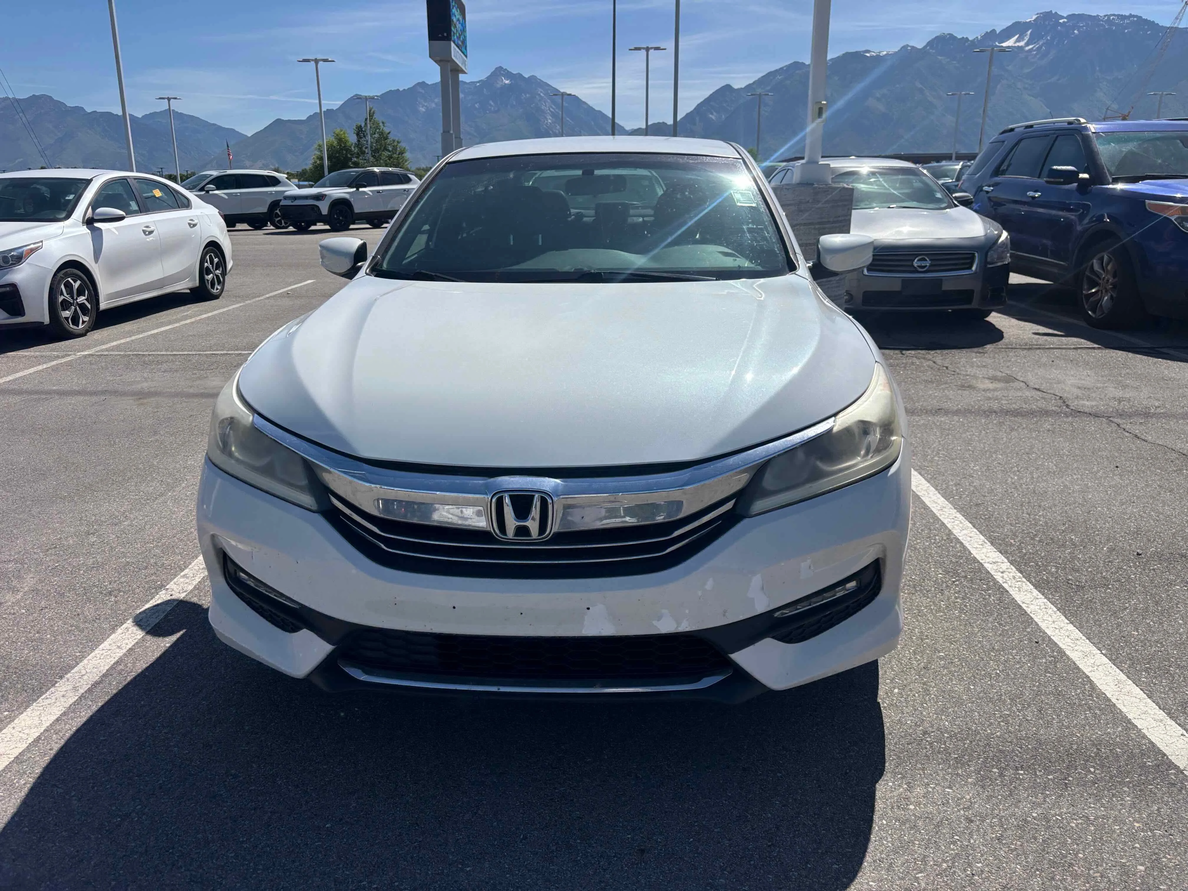 Used 2017  Honda Sport image 2