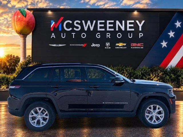 Used 2023 Black Jeep Limited image 6