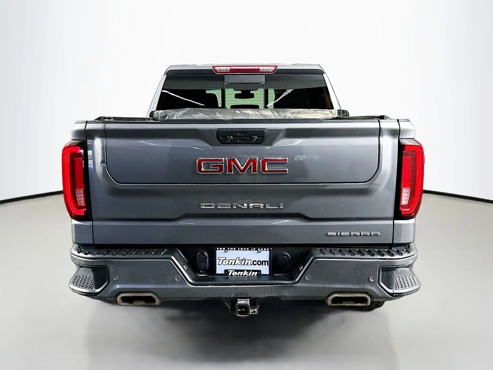 Used 2020 Steel Metallic GMC Denali image 7