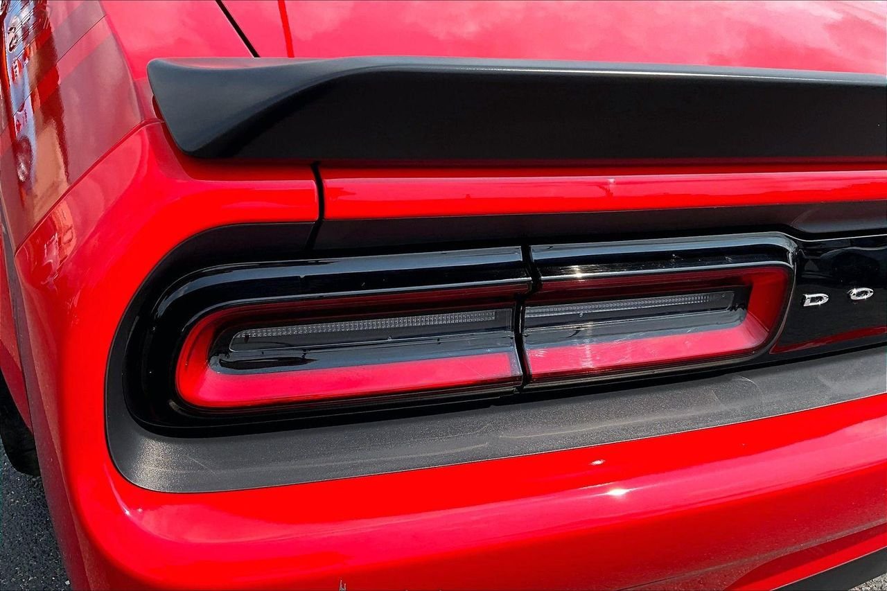 Used 2018 Torred Clearcoat Dodge SRT Demon image 25