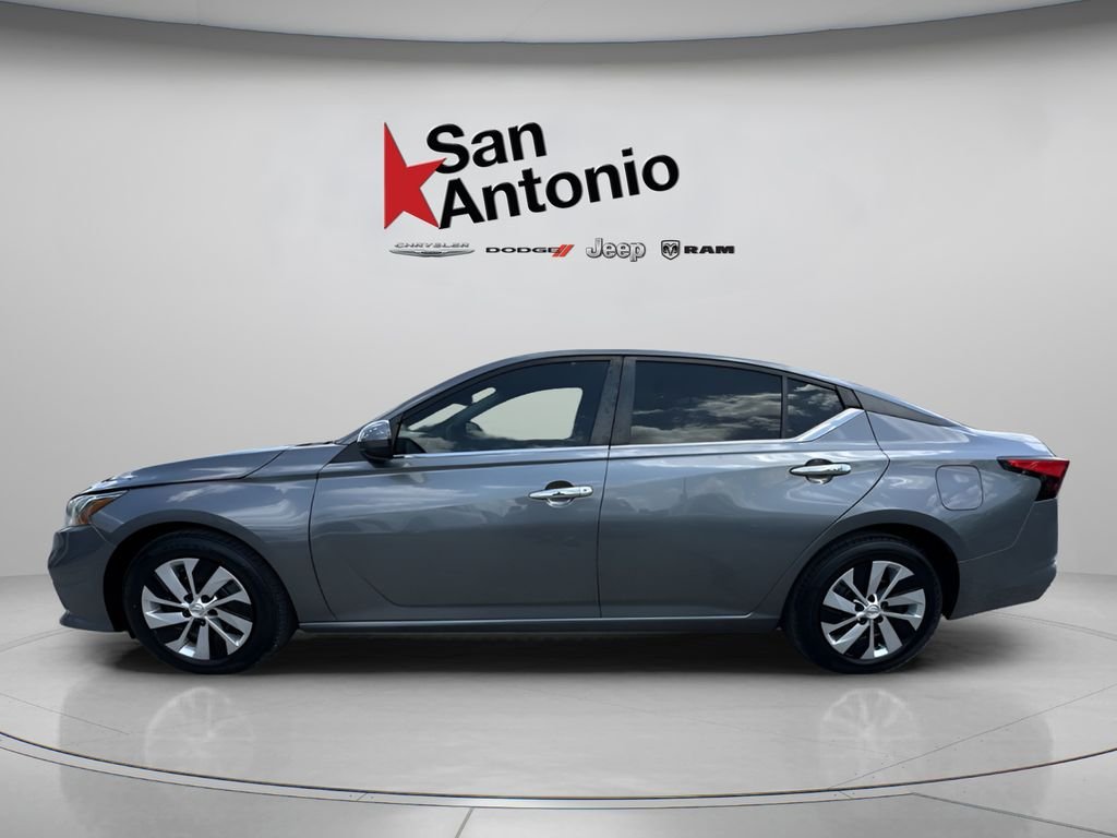 Used 2021 Gray Nissan 2.5 S image 8