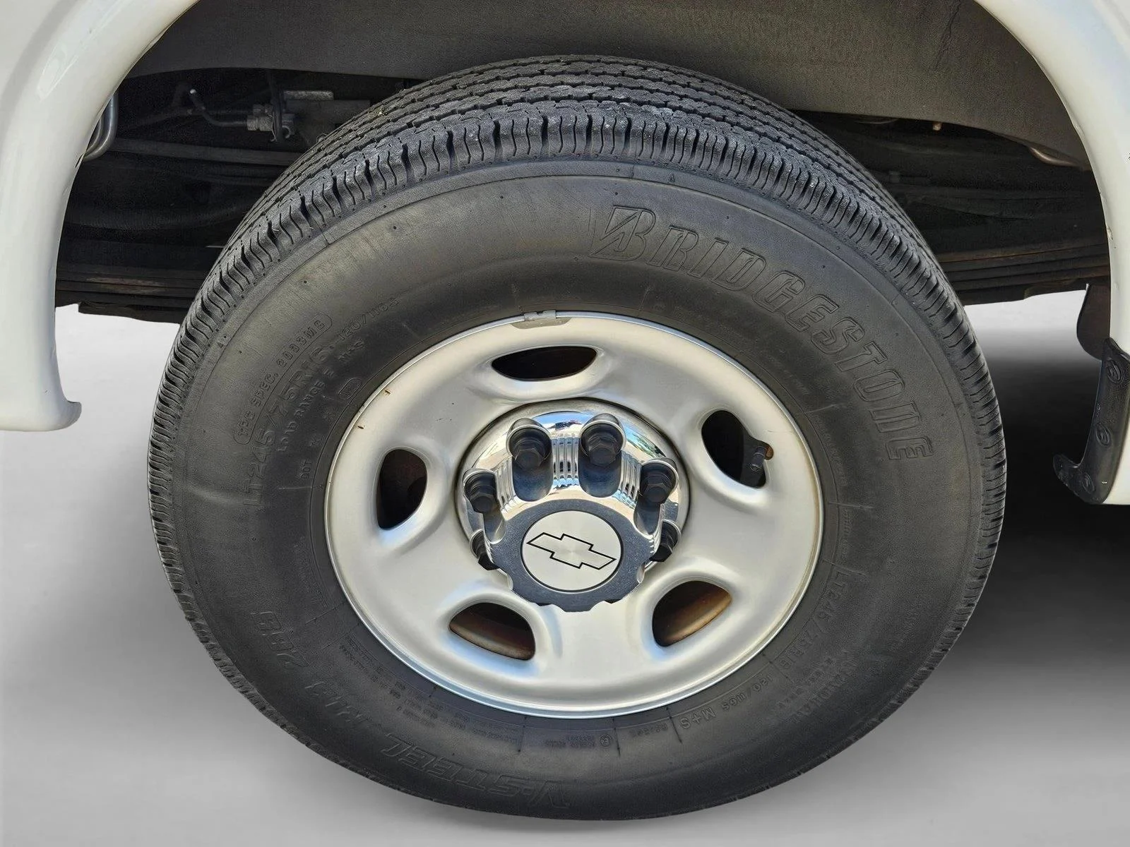 Used 2019 Summit White Chevrolet LT image 4