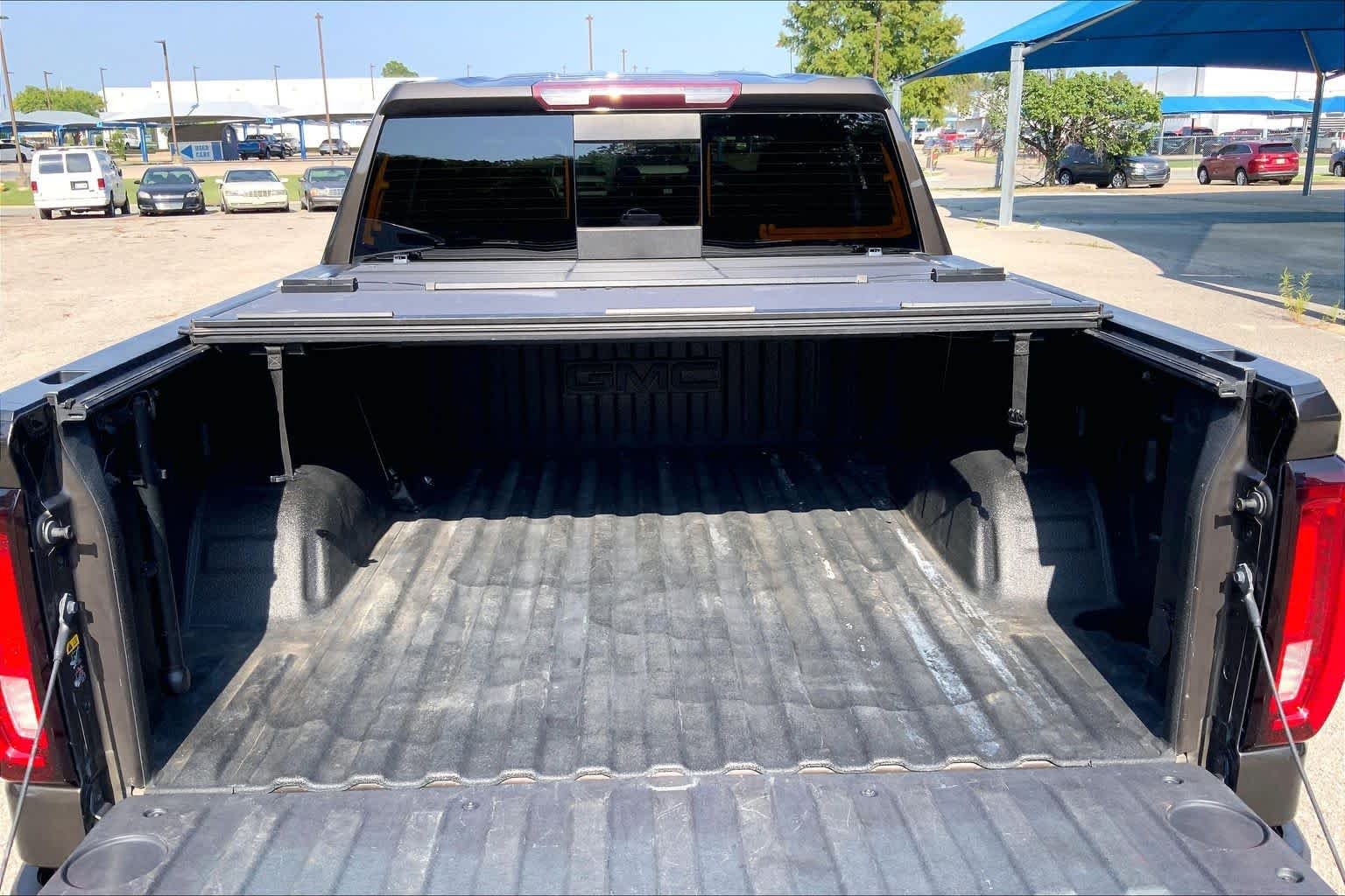Used 2021 Brownstone Metallic GMC SLT image 36