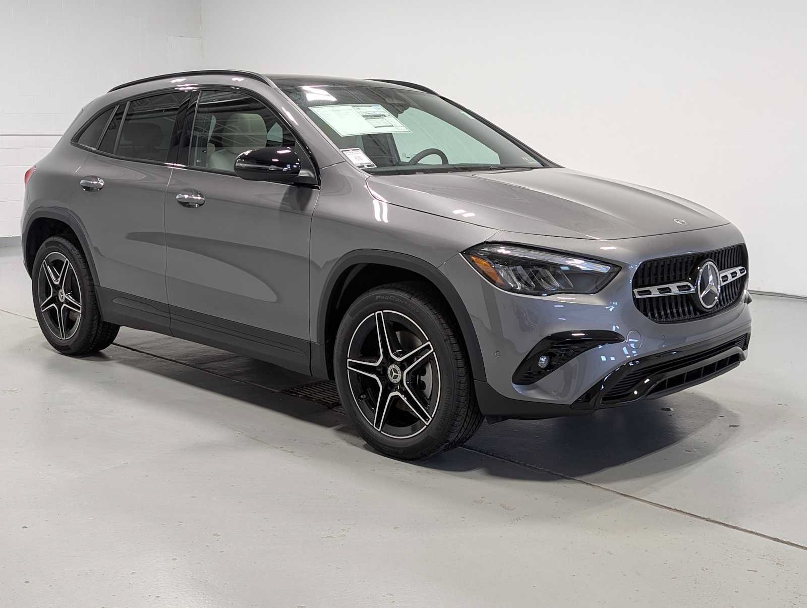 New 2026 Mountain Grey Metallic Mercedes-Benz GLA 250 image 6