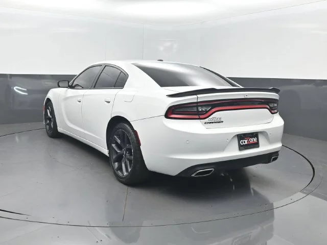 Used 2021 White Dodge SXT image 24