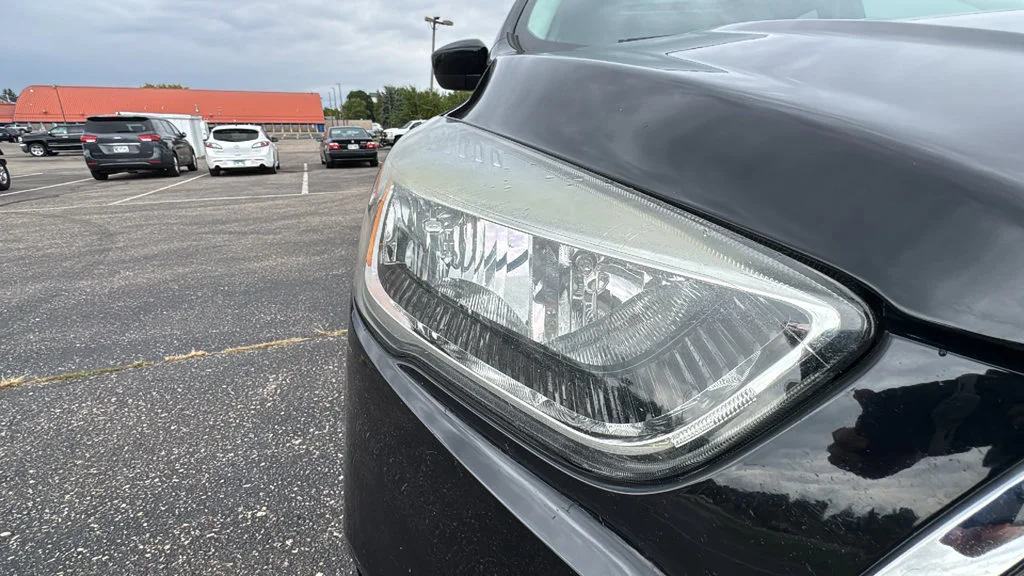 Used 2017 White Ford SE image 19