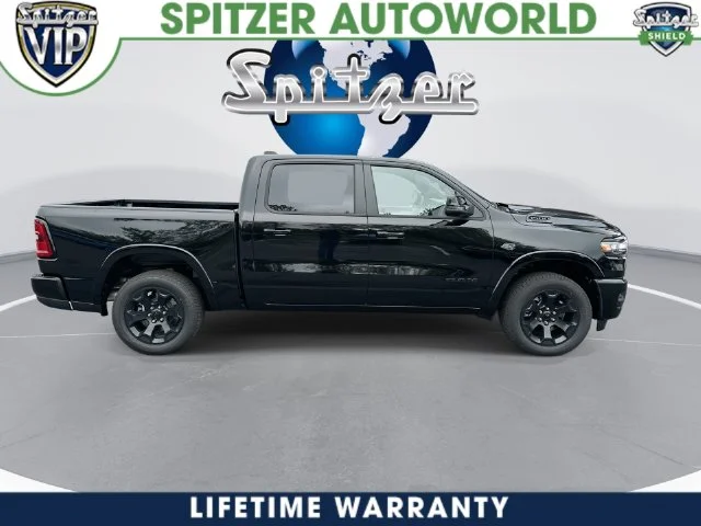 New 2027 Diamond Black Crystal Pearl-Coat Exterior Paint RAM Big Horn/Lone Star image 11