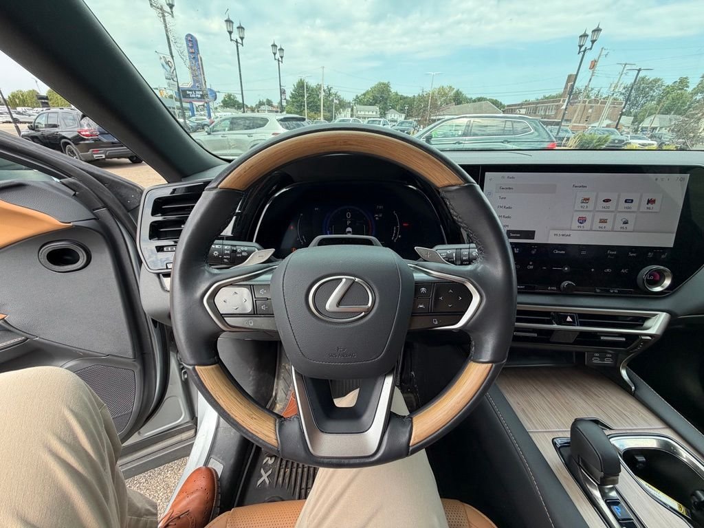 Used 2024 Silver Lexus 350 Premium Plus image 20