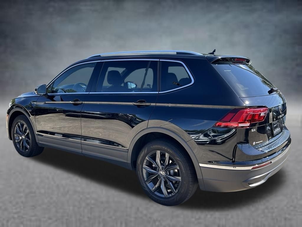 Used 2024 Black Volkswagen  image 4