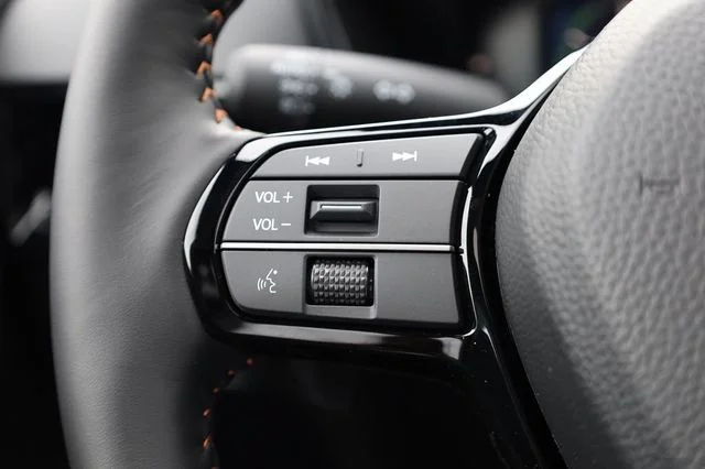 New 2026 Platinum White Pearl Honda Sport Touring image 19