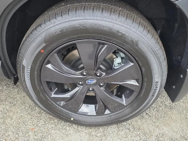 New 2027 MAGNETITE GRAY METALLIC Subaru Premium 7-Passenger image 6