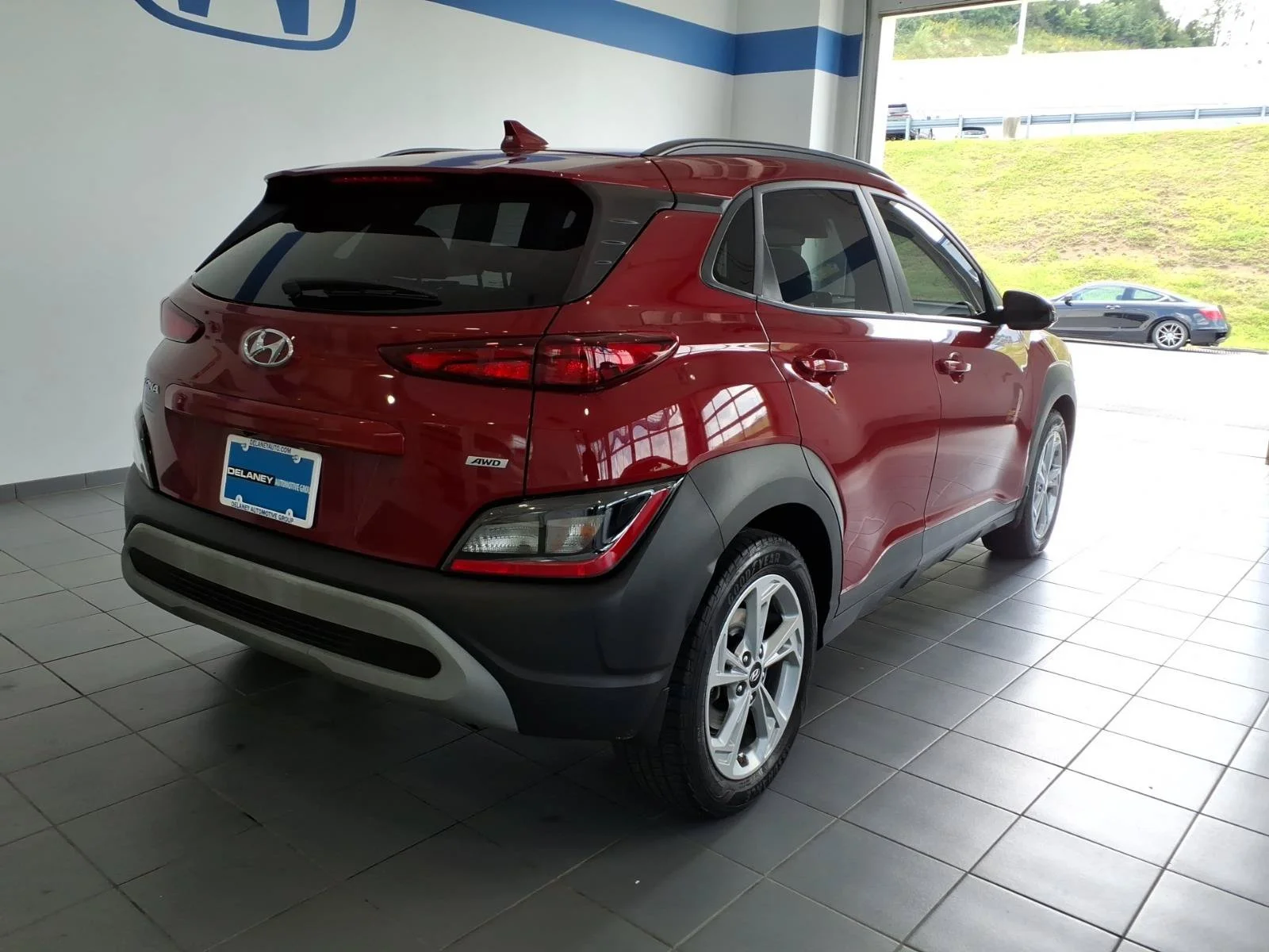 Used 2022 Pulse Red Hyundai SEL image 5
