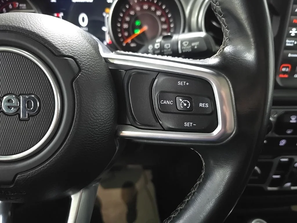 2020 Jeep Wrangler Unlimited Sahara - Photo 20