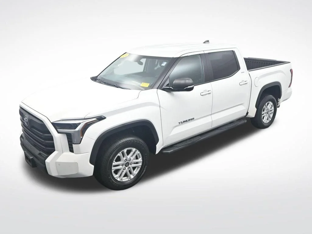 Certified Used 2024 Ice Toyota SR5 image 22