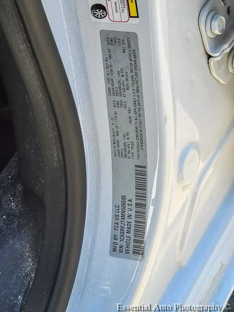 Certified Used 2021 White Ram Laramie image 15