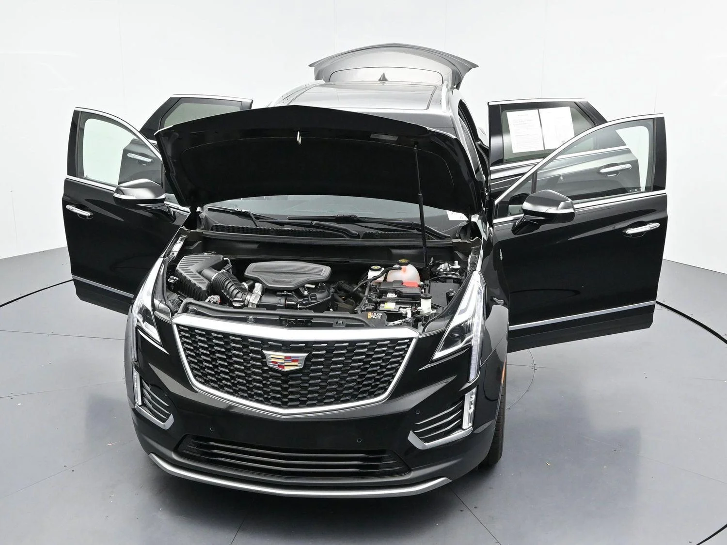 Used 2025 Stellar Black Metallic Cadillac Premium Luxury image 45