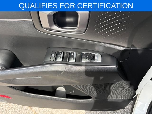 Used 2021 Snow White Pearl Kia EX image 12