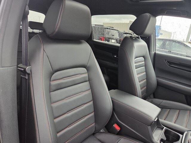 Used 2025 Urban Gray Pearl Honda  image 30