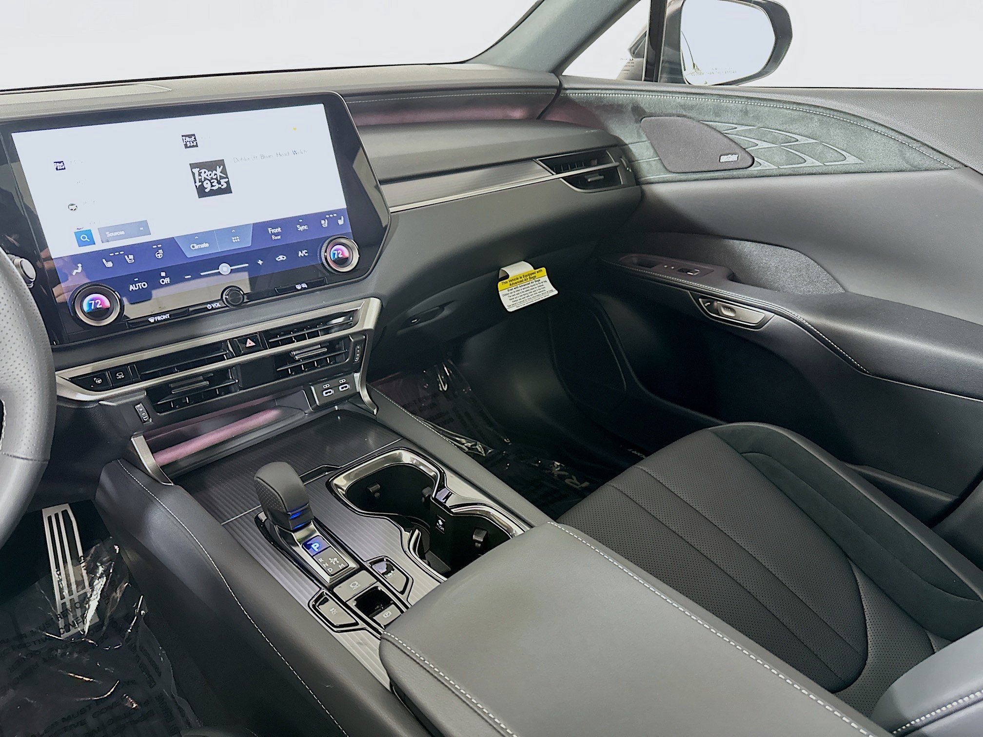 2026 Lexus RX 500h F-Sport - Photo 23
