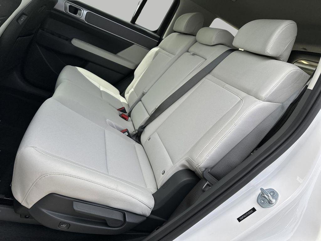 New 2026 Serenity White Hyundai SE FWD image 21