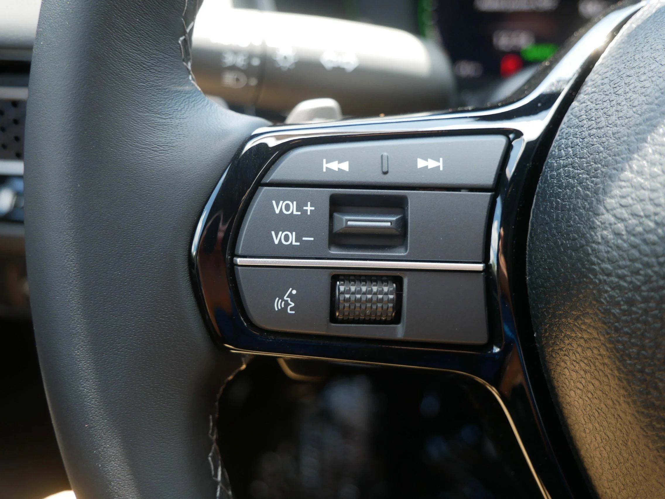 New 2026 Meteorite Gray Metallic Honda Sport Touring image 9