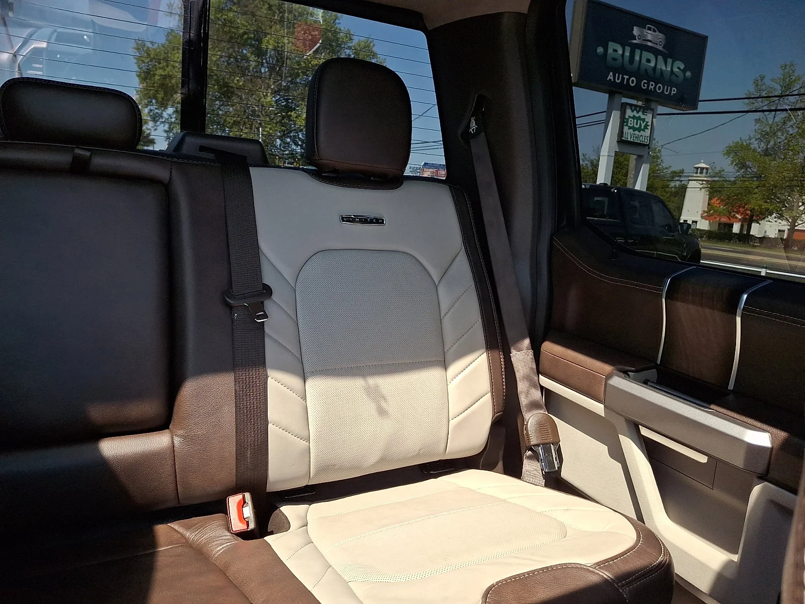 Used 2019 Agate Black Metallic   Um Ford Limited image 20