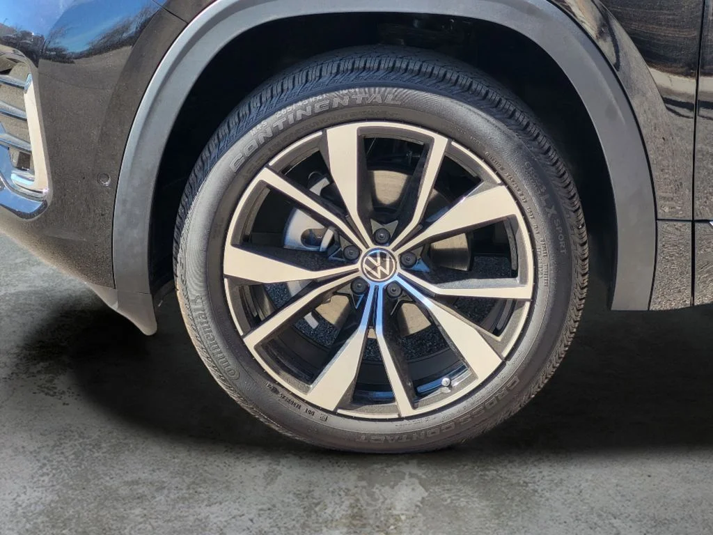 2025 Volkswagen Atlas Cross Sport SEL Premium R-LINE - Photo 19