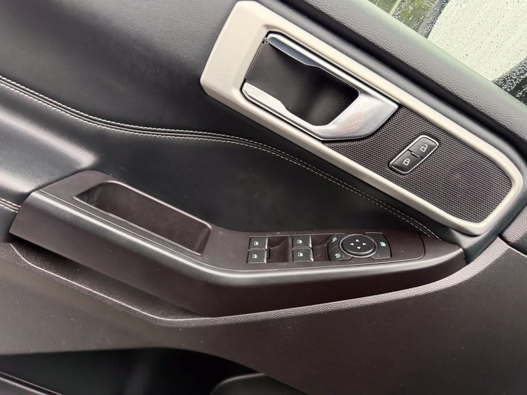 Used 2020 Gray Ford XLT image 6