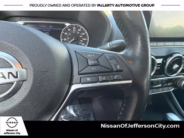 Used 2023 Orange Nissan SR image 30