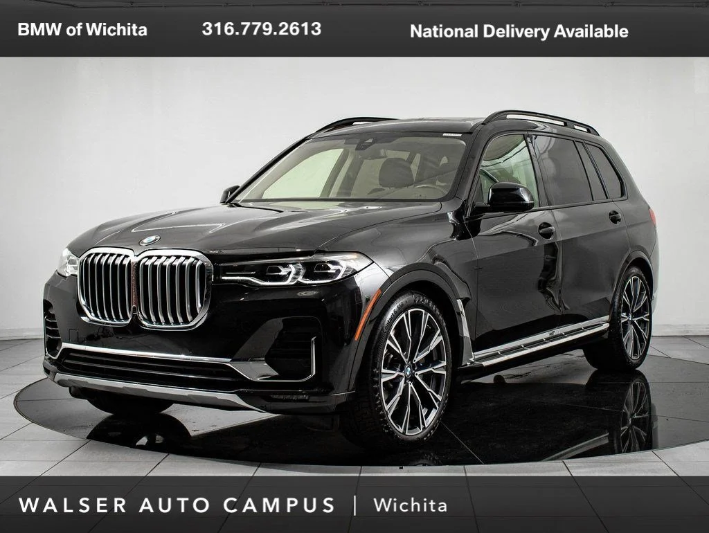 2022 BMW X7 xDrive40i's photo