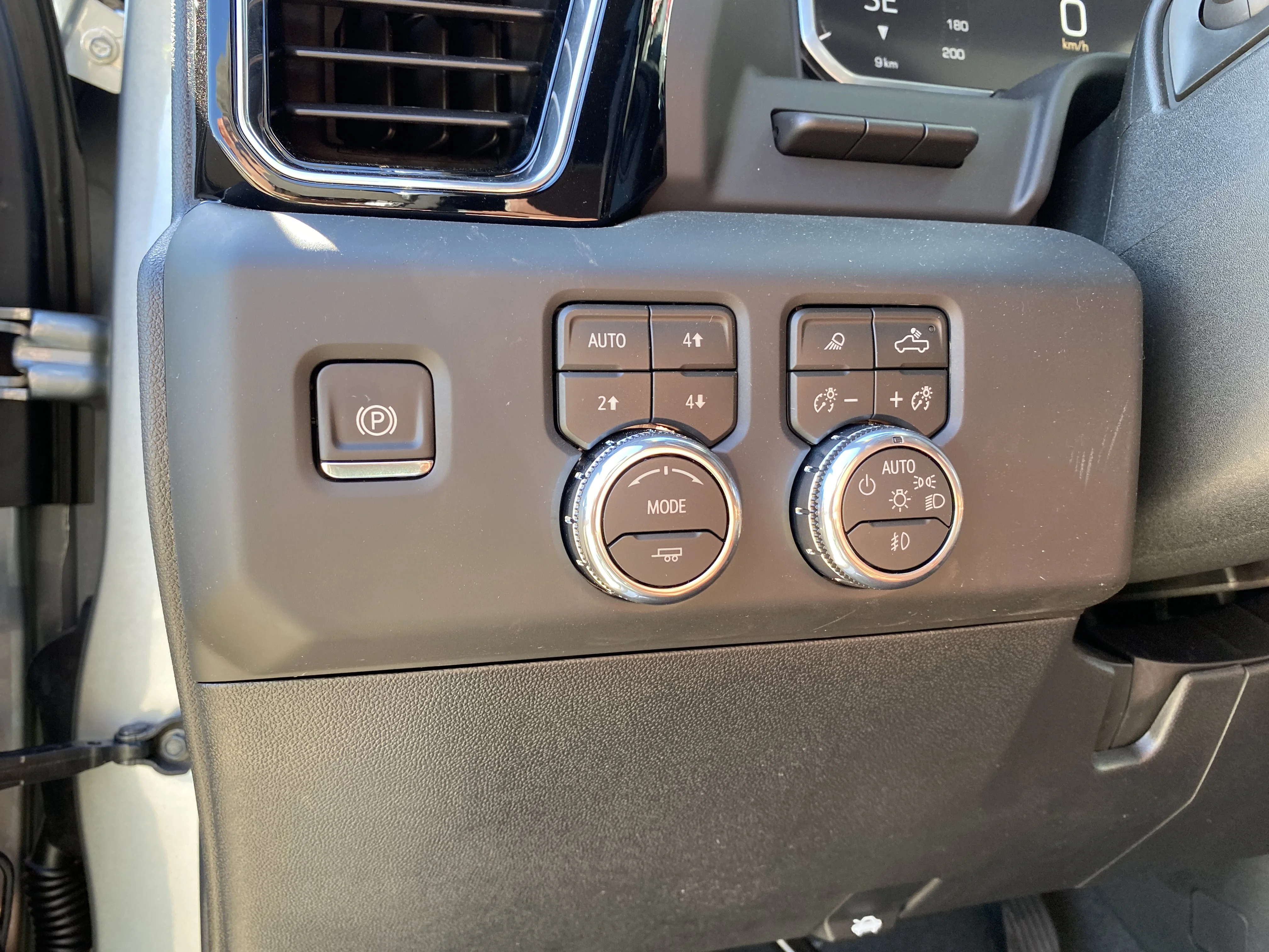 New 2026 STERLING METALLIC GMC Denali Ultimate image 27