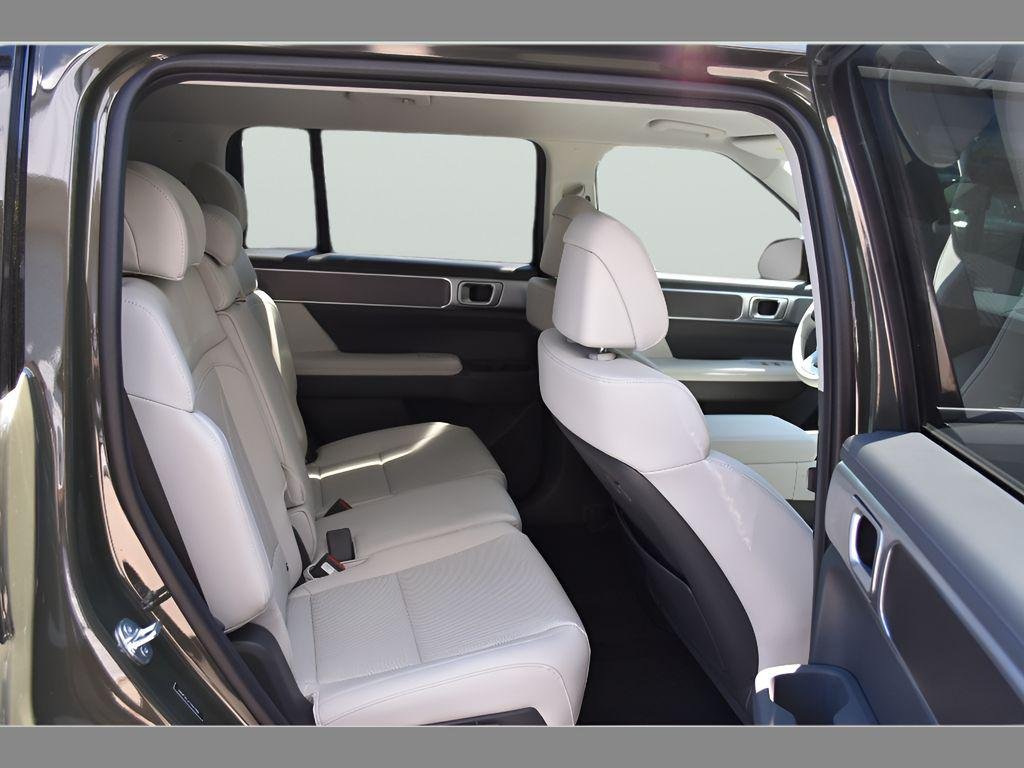 2026 Hyundai Santa Fe SEL - Photo 16