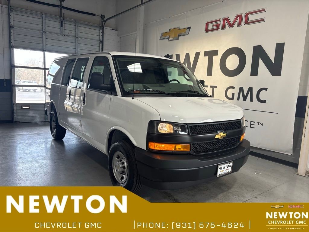2025 Chevrolet Express Cargo