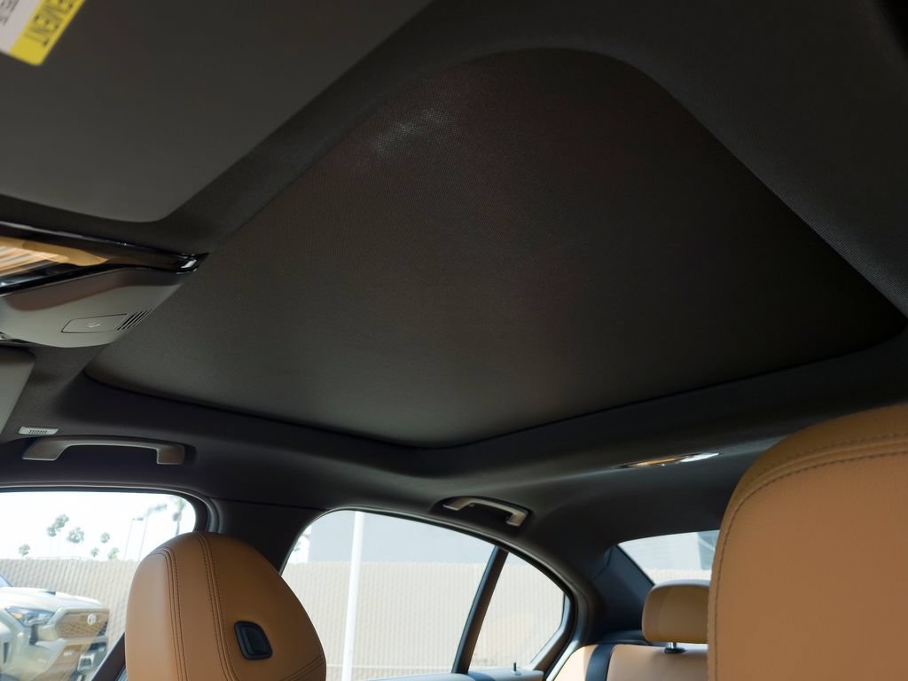 New 2026 Mineral White Metallic BMW 330i image 9