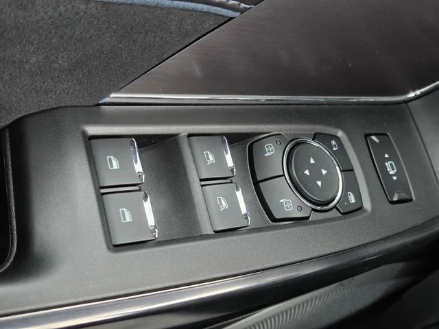 New 2026 Glacier Gray Metallic Tri-Coat Ford F-350® Platinum® image 21