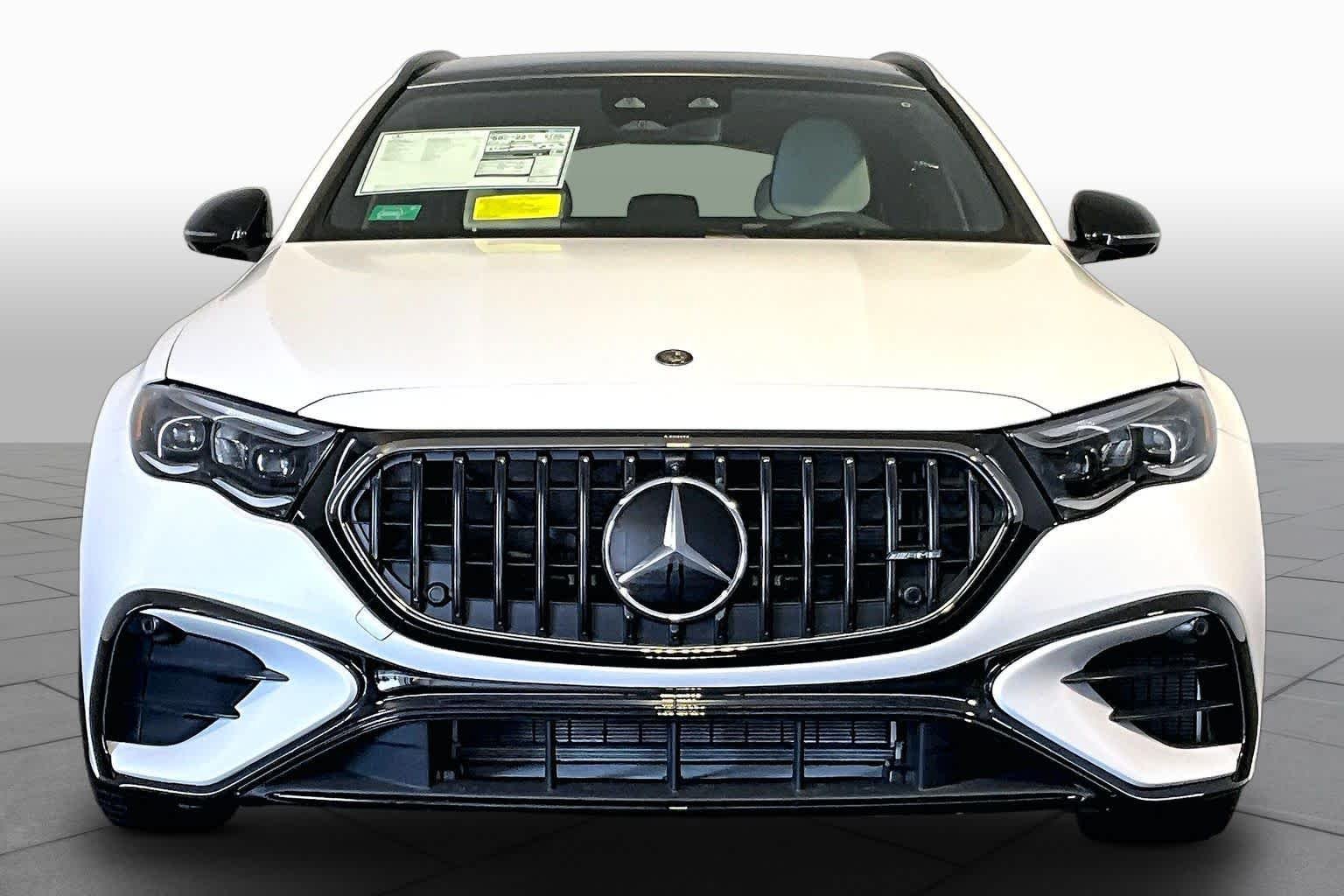 New 2027 MANUFAKTUR Moonlight White Magno Mercedes-Benz AMG® E 53 Hybrid image 2