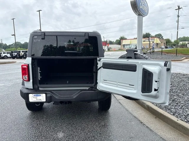 New 2026 Avalanche Gray Ford Big Bend image 28