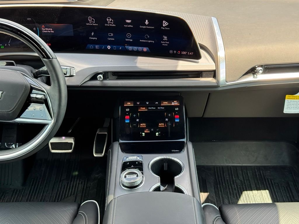 Used 2026 White Cadillac Platinum image 26