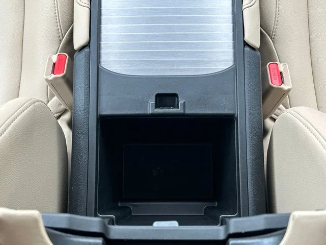 Used 2021  Acura Base image 66