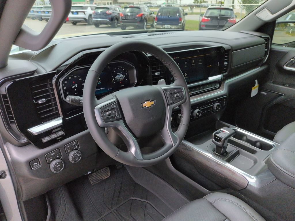 New 2026 Sterling Gray Metallic Chevrolet LTZ image 31
