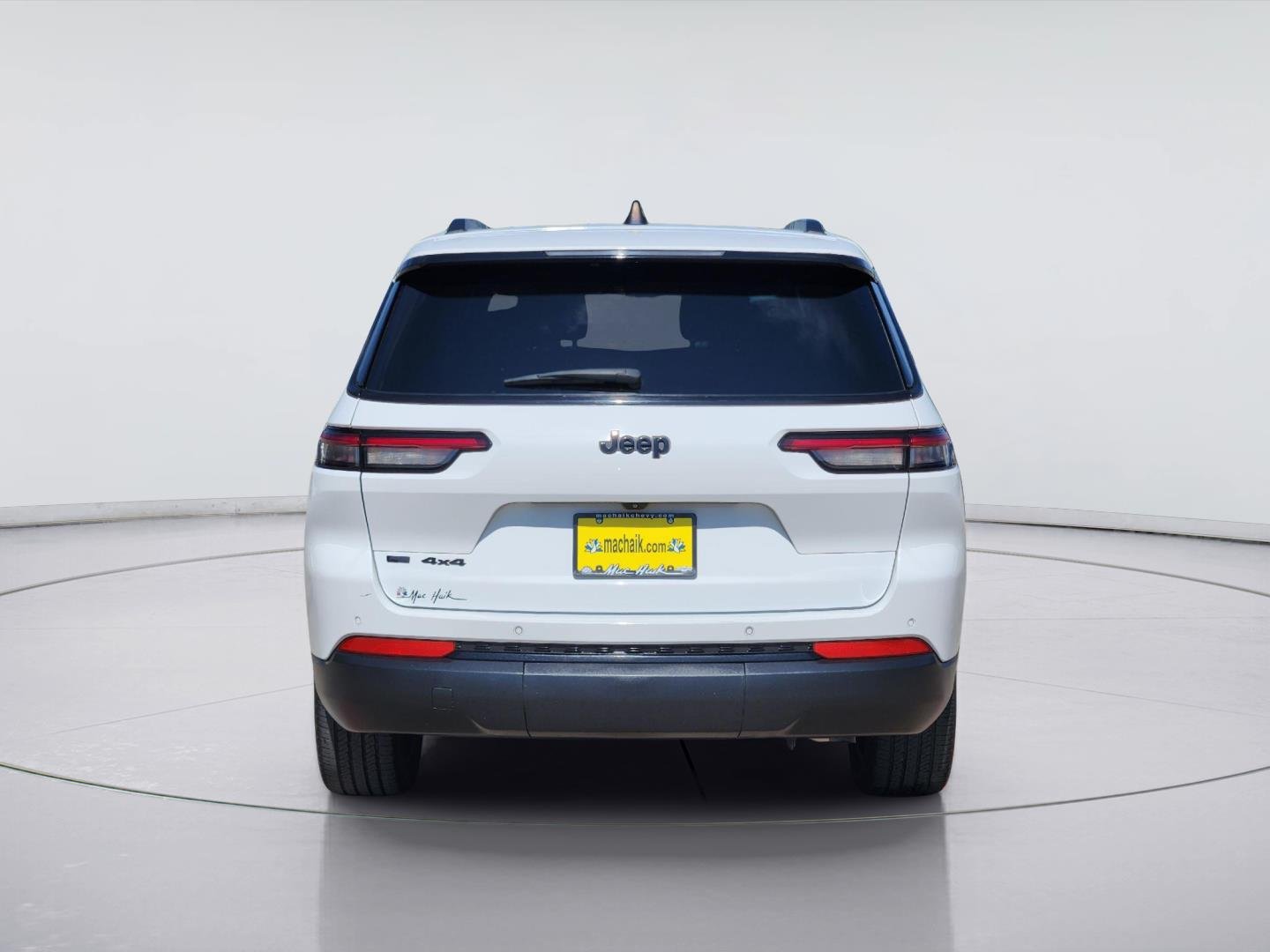 2023 Jeep Grand Cherokee L photo 6 of 34