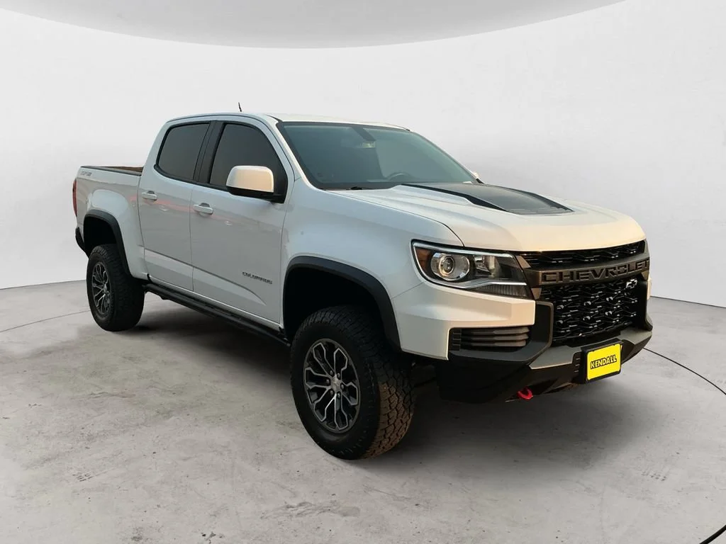 Used 2021 SUMMIT WHITE Chevrolet 4WD ZR2 image 3
