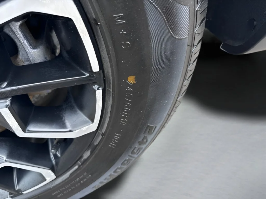 Used 2023  Hyundai SEL Premium image 35