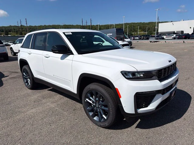 New 2026 White Jeep  image 1