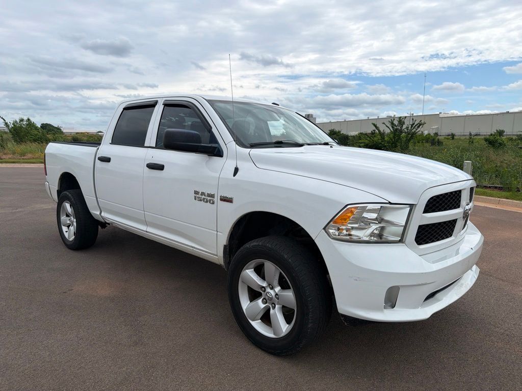 Used 2014 Bright White Clearcoat Ram Express image 3