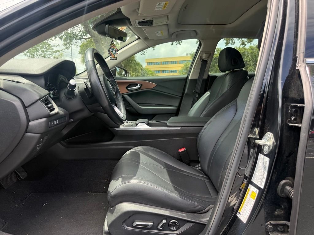 Used 2021 Black Acura Base image 9