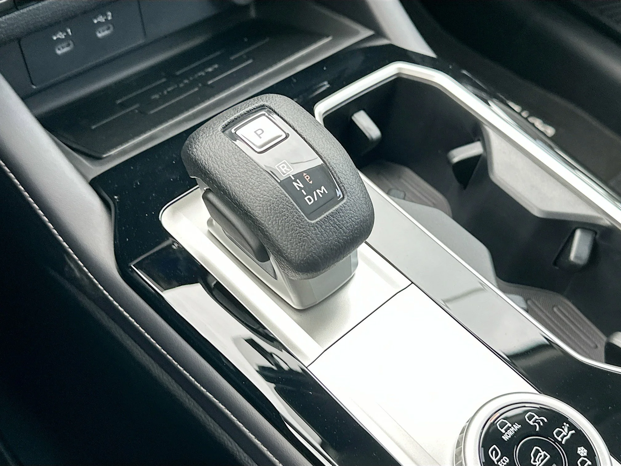 2026 Mitsubishi Outlander ES - Photo 12