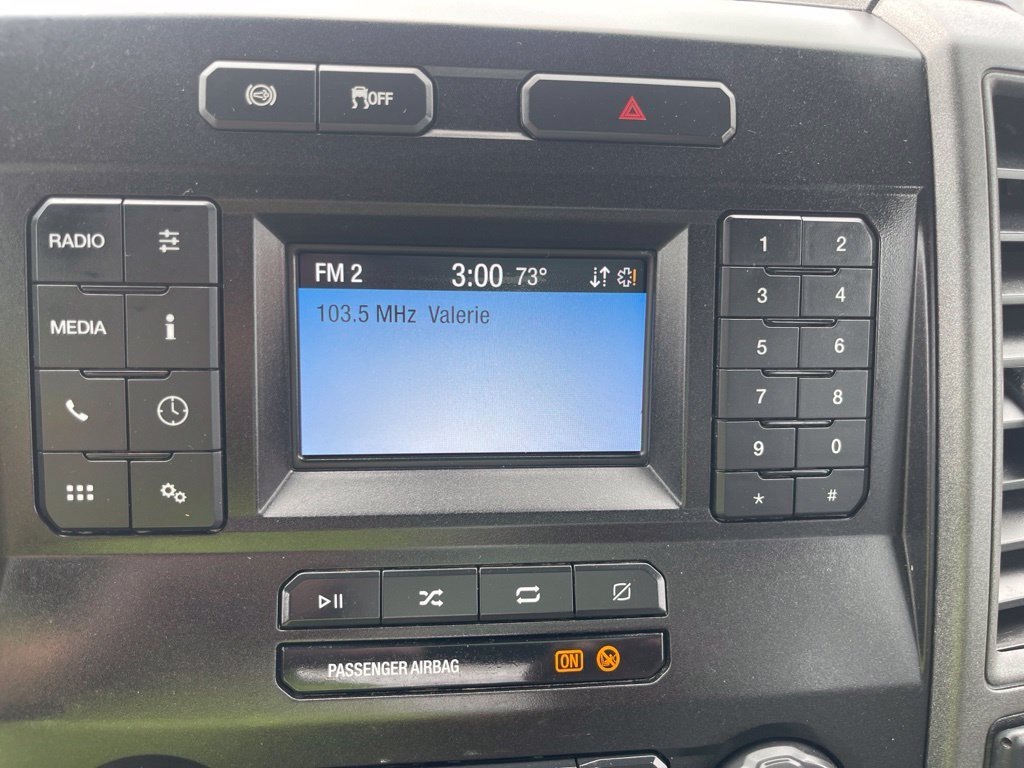 Used 2021 White Ford XL image 33