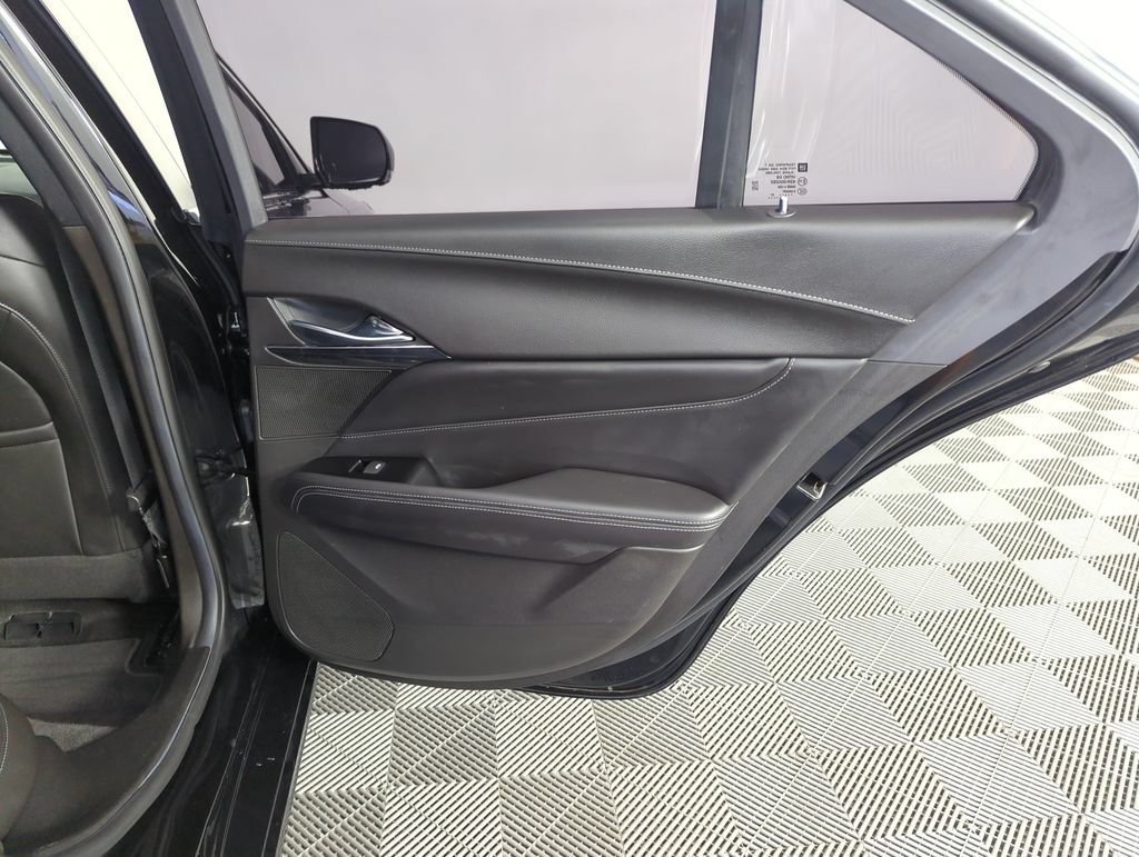 Used 2022 Black Raven Cadillac Luxury image 31